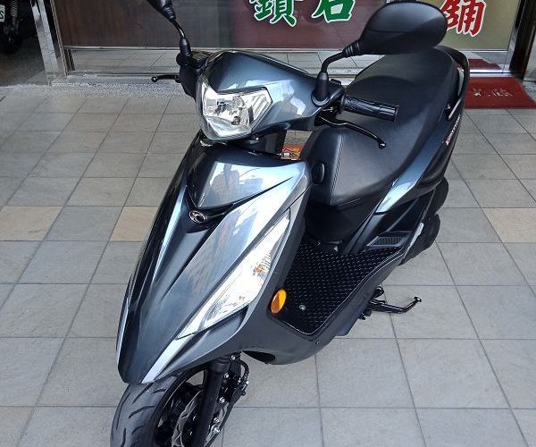 台北流當機車拍賣 2020 KYMCO 光陽 FAMOUS 新名流125 好騎代步車 喜歡價可議 KG011